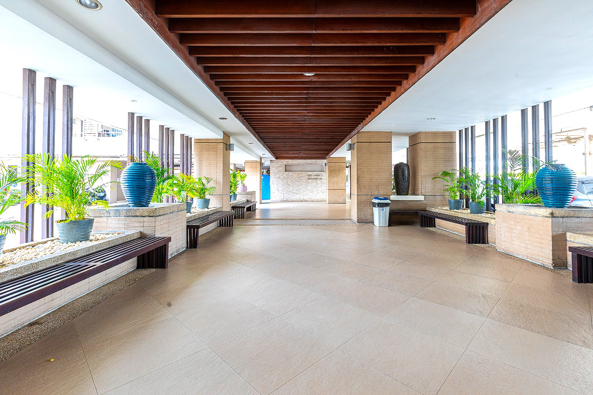 Pictures of Krongthong Mansion 34/157