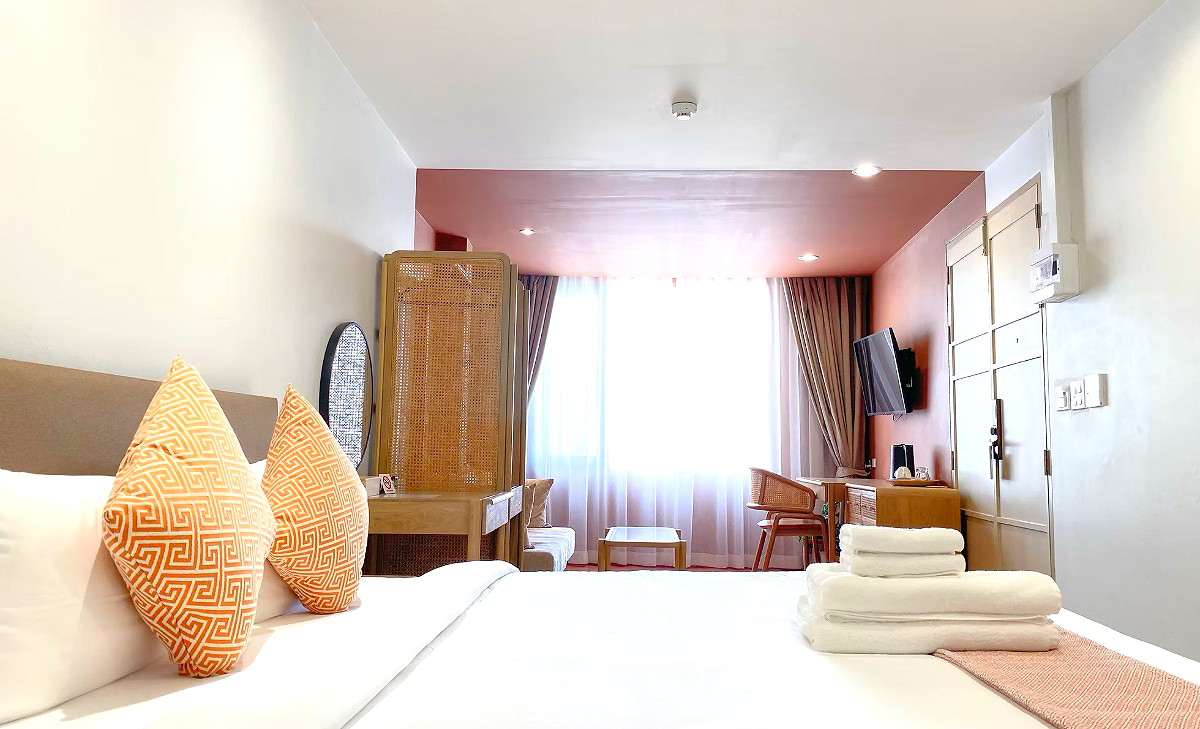 รูปภาพ ห้องพักสไตล์โมเดิร์นมินิมอล ย่านสีลม  Fully Furnished ห้องใหม่ เดินทางสะดวก ไม่ไกลจากBTS สุรศักดิ์ | อพาร์ทเม้นท์ หอพัก ที่พัก ห้องพัก - รูปที่ 1/37