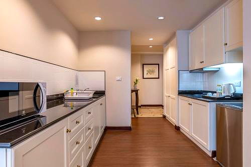 Pictures of Service Apartment in Silom soi Saladaeng, Fully furnished with cleaning service. Close to BTS&MRT. 11/44