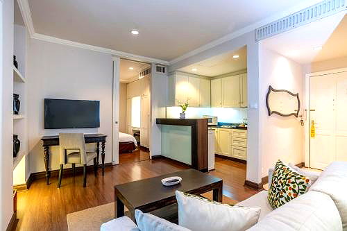 Pictures of Service Apartment in Silom soi Saladaeng, Fully furnished with cleaning service. Close to BTS&MRT. 2/44