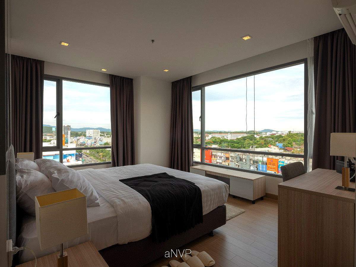 Pictures of Luxury sea-view apartment on Sukhumvit Road, Sriracha, spacious common areas and complete facilities 17/27