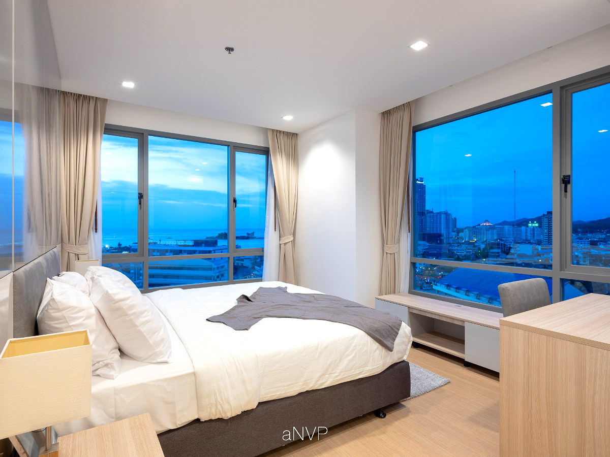 Pictures of Luxury sea-view apartment on Sukhumvit Road, Sriracha, spacious common areas and complete facilities 1/27
