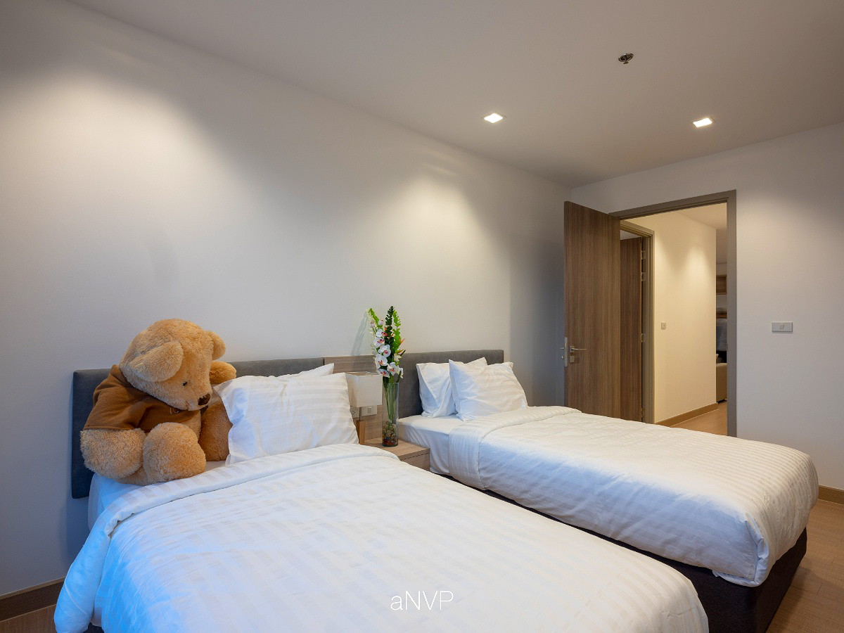 Pictures of Luxury sea-view apartment on Sukhumvit Road, Sriracha, spacious common areas and complete facilities 6/27