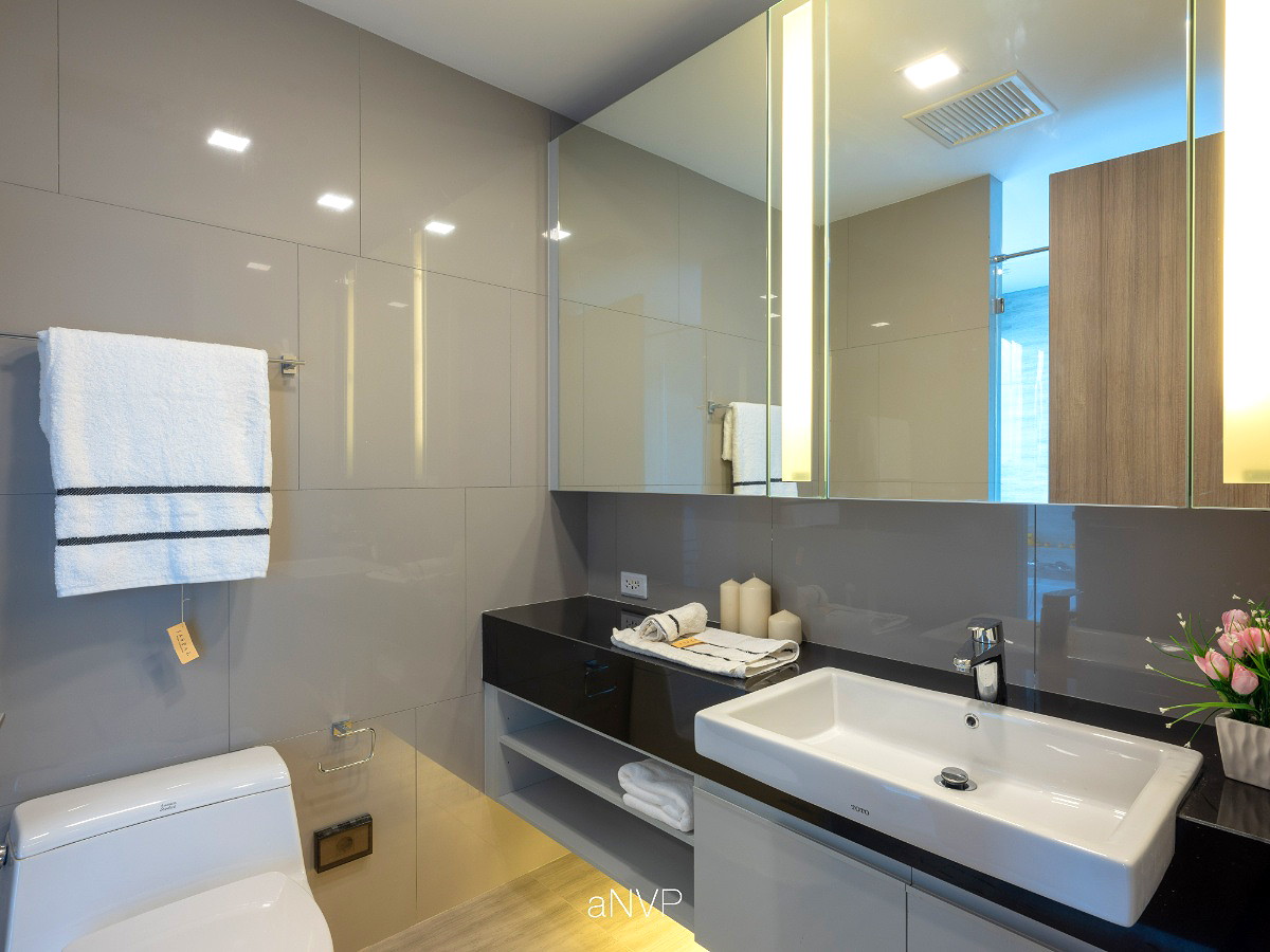 Pictures of Luxury sea-view apartment on Sukhumvit Road, Sriracha, spacious common areas and complete facilities 25/27