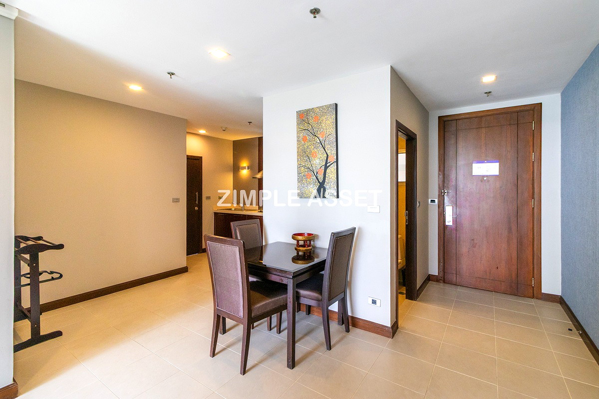 Pictures of Luxury residence in center of Asoke, fully furnished with cleaning service and pet-friendly.  9/52