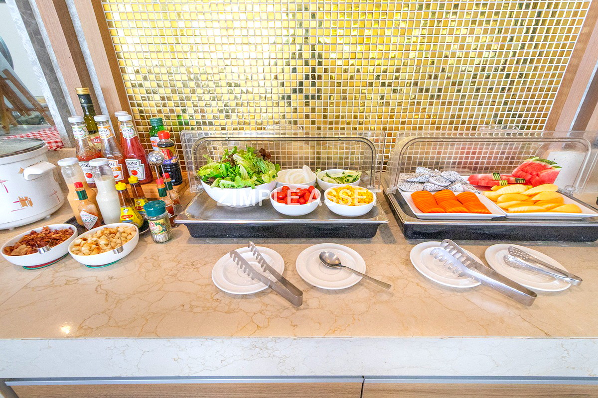 Pictures of Luxury residence in center of Asoke, fully furnished with cleaning service and pet-friendly.  45/52
