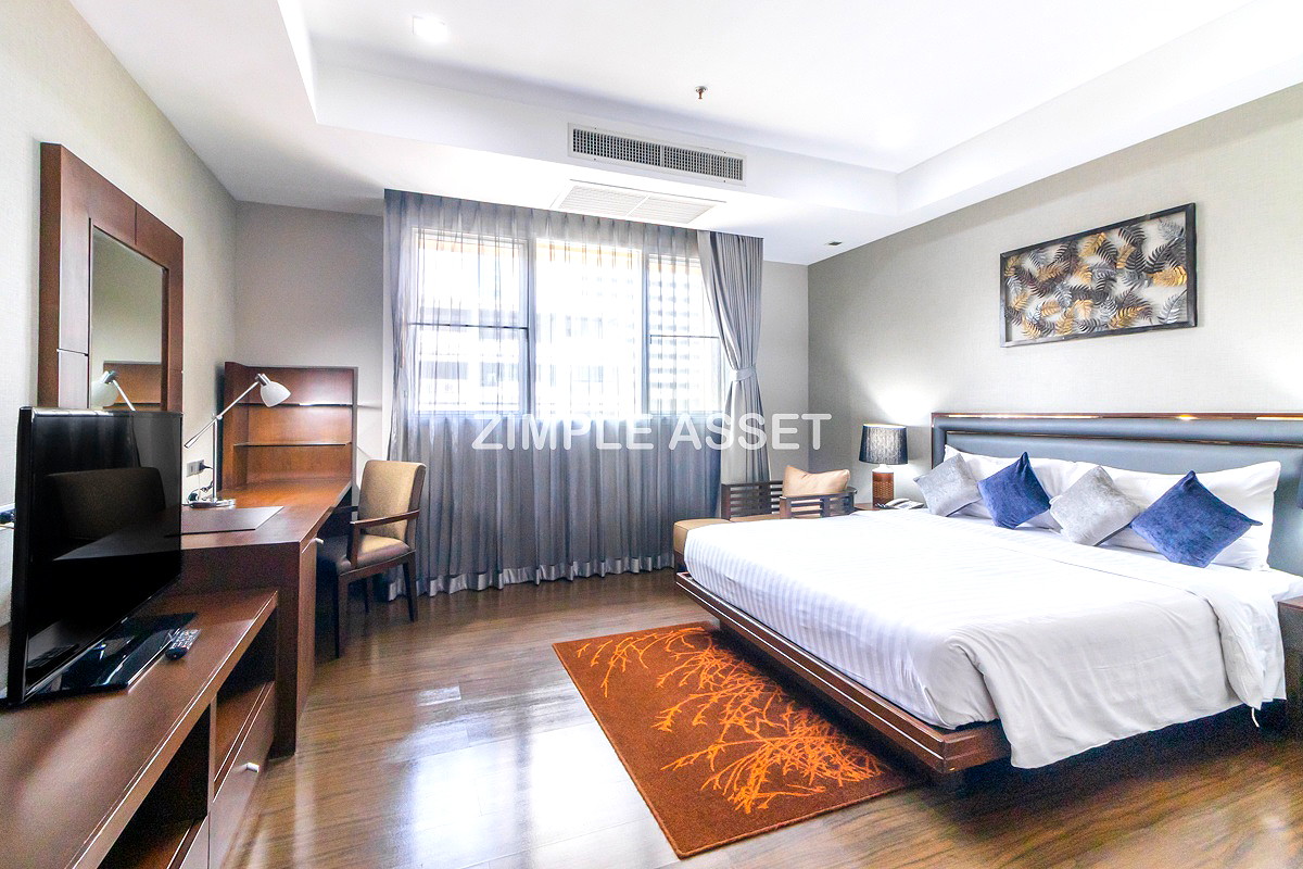 Pictures of Luxury residence in center of Asoke, fully furnished with cleaning service and pet-friendly.  15/52