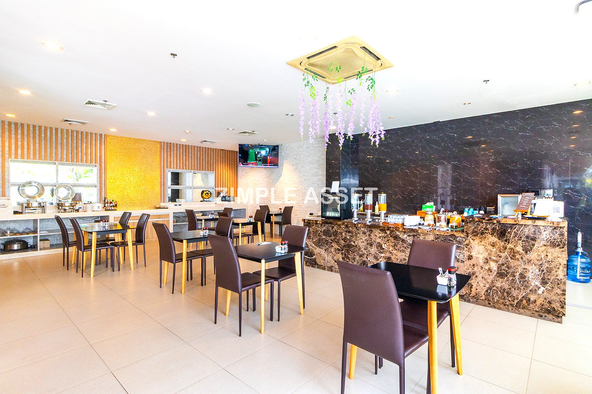 Pictures of Luxury residence in center of Asoke, fully furnished with cleaning service and pet-friendly.  48/52