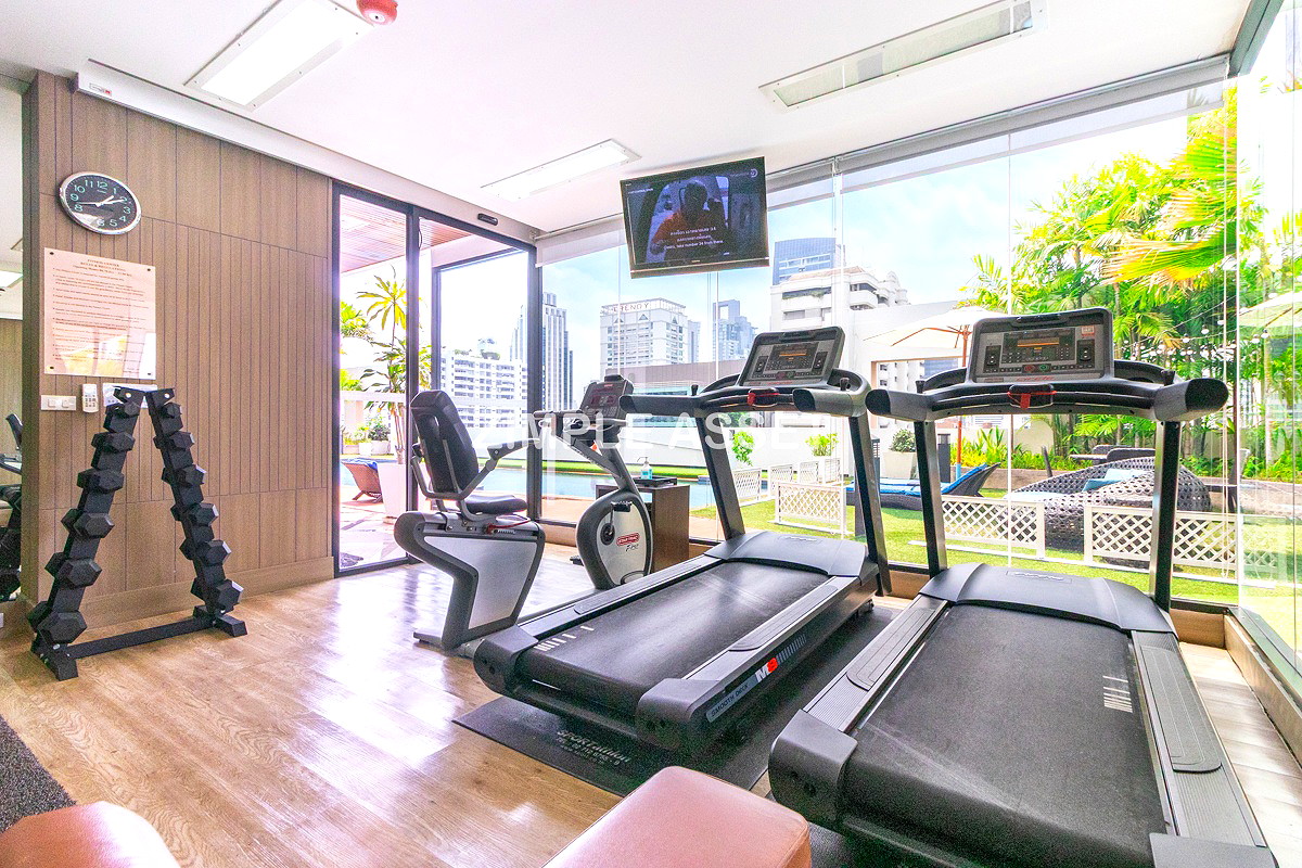 Pictures of Luxury residence in center of Asoke, fully furnished with cleaning service and pet-friendly.  35/52