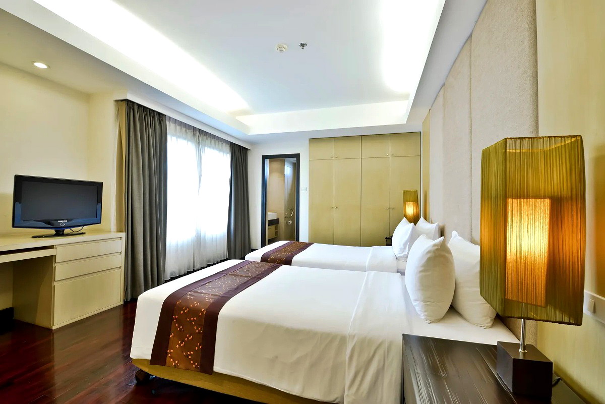 Pictures of Serviced apartment with full facilities in Soi Phaholyothin 3, near BTS Sanam Pao.  41/65
