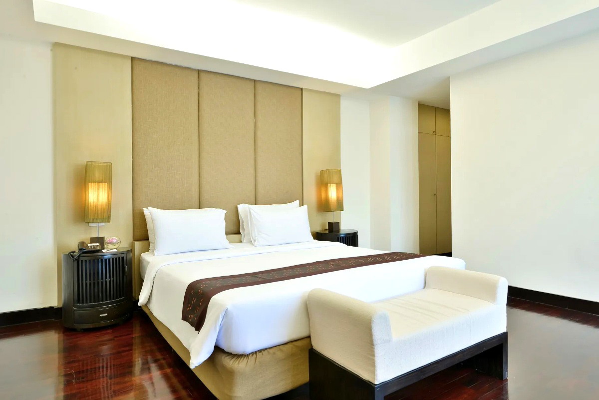 Pictures of Serviced apartment with full facilities in Soi Phaholyothin 3, near BTS Sanam Pao.  47/65