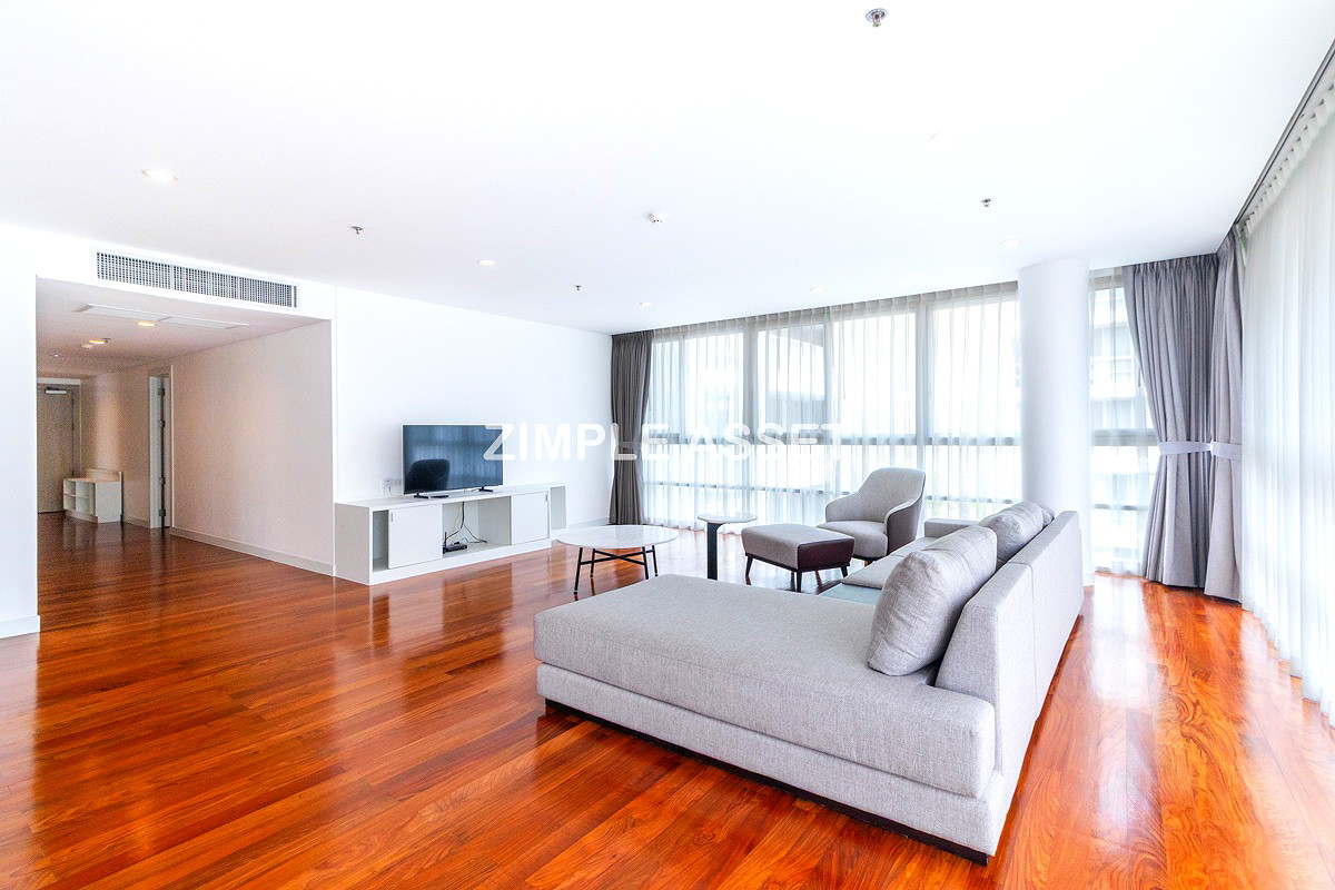 Pictures of Spacious Pet-Friendly Apartment in the Center of Ekkamai Fully furnished, near BTS Thong Lo. 29/65