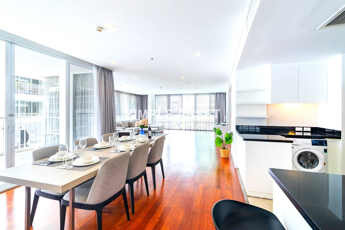 Pictures of Spacious Pet-Friendly Apartment in the Center of Ekkamai Fully furnished, near BTS Thong Lo. 10/65