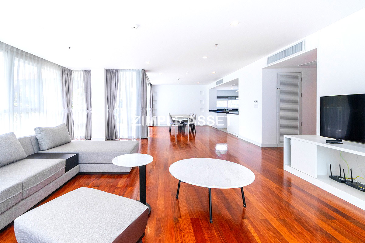 Pictures of Spacious Pet-Friendly Apartment in the Center of Ekkamai Fully furnished, near BTS Thong Lo. 34/65