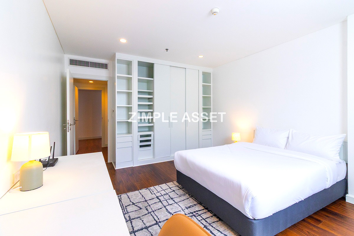 Pictures of Spacious Pet-Friendly Apartment in the Center of Ekkamai Fully furnished, near BTS Thong Lo. 27/65