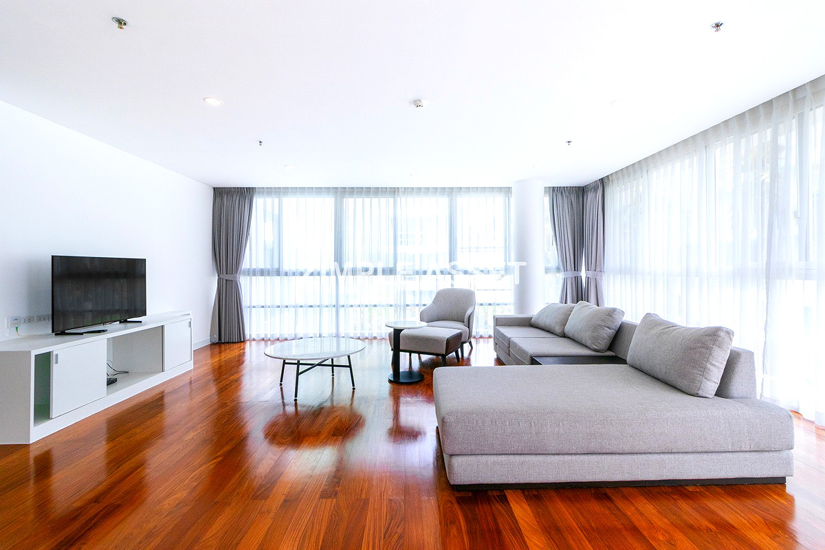 Pictures of Spacious Pet-Friendly Apartment in the Center of Ekkamai Fully furnished, near BTS Thong Lo. 31/65