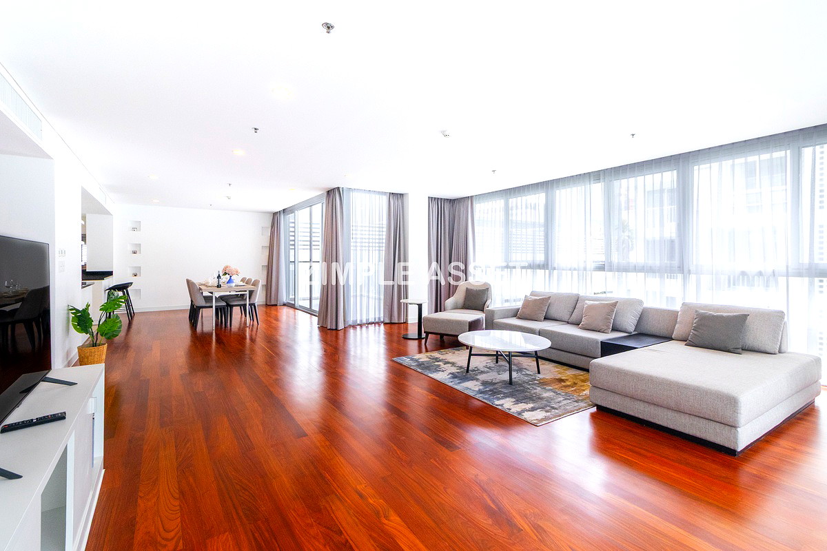 Pictures of Spacious Pet-Friendly Apartment in the Center of Ekkamai Fully furnished, near BTS Thong Lo. 4/65