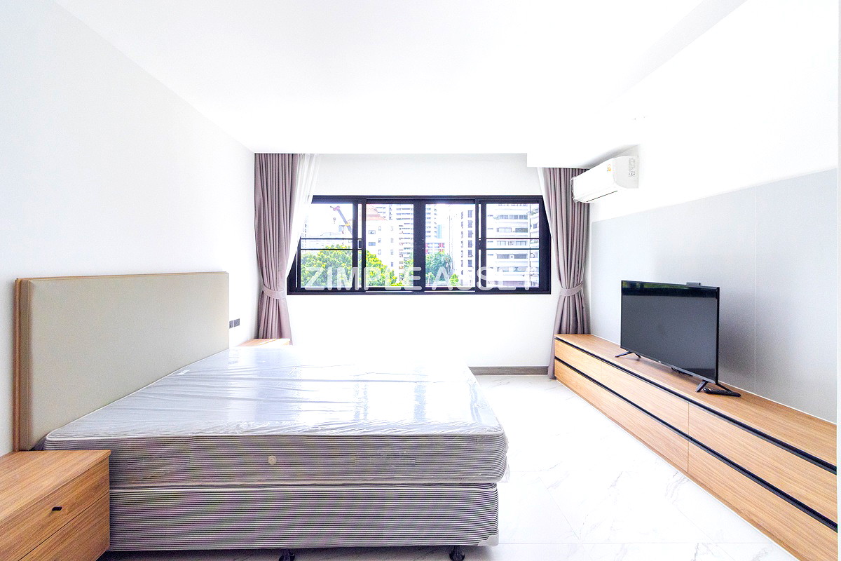 Pictures of Newly Renovated Modern Residence in Sukhumvit 13. Enjoy convenient access to the BTS. Pet Friendly 41/77