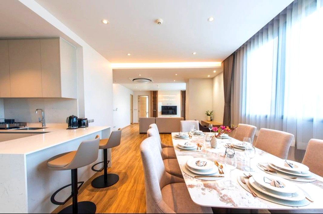 Pictures of Residence in Bearing Rd, Near Satit Phatthan. Modern-style, fully furnished with pool and fitness. 34/49