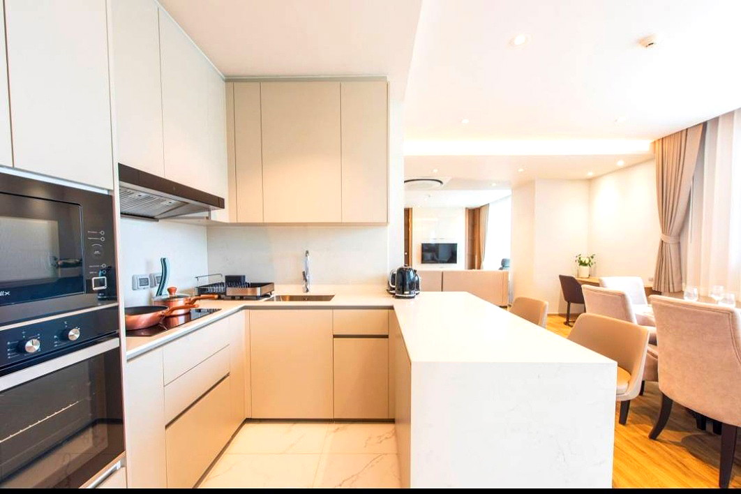 Pictures of Residence in Bearing Rd, Near Satit Phatthan. Modern-style, fully furnished with pool and fitness. 36/49